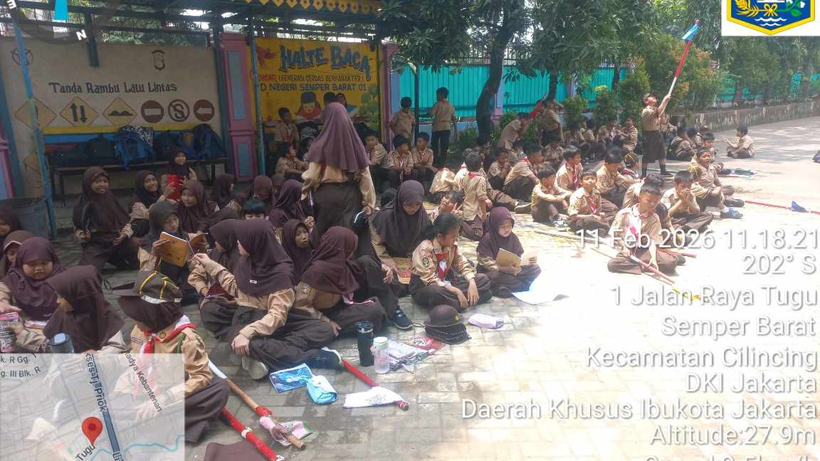 Foto ekskul Pramuka siaga dan penggalang